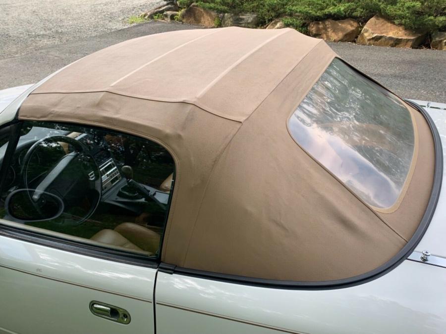 Детали экстерьера Mazda Miata C-Package 1993 года  (NA) (фото 24 из 24)